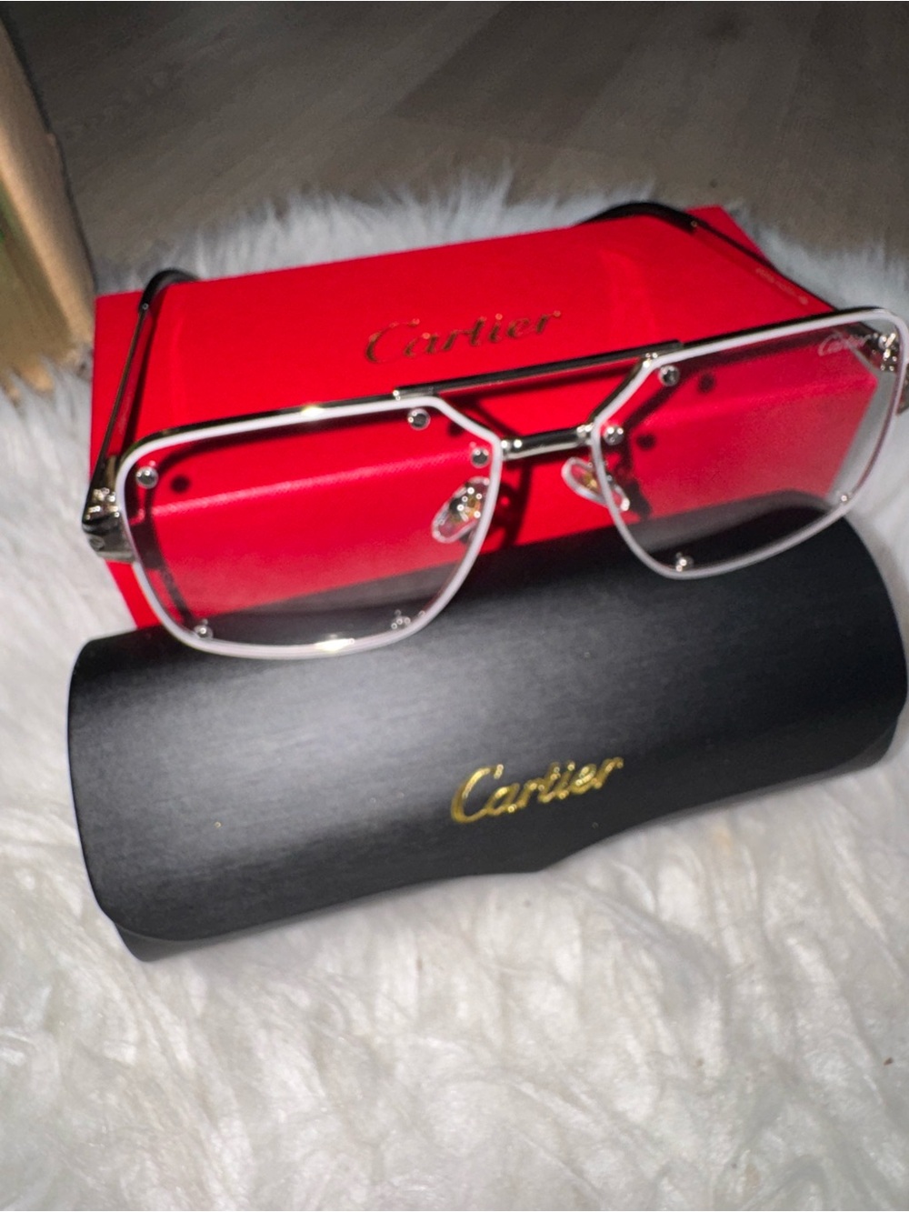 Cartier Women's Rimless Silver Metal Frame Glasses